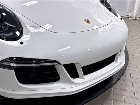 Used 2016 Porsche 911 Carrera GTS RWD image 31
