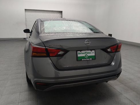Used 2025 Nissan Altima 2.5 SV FWD image 6