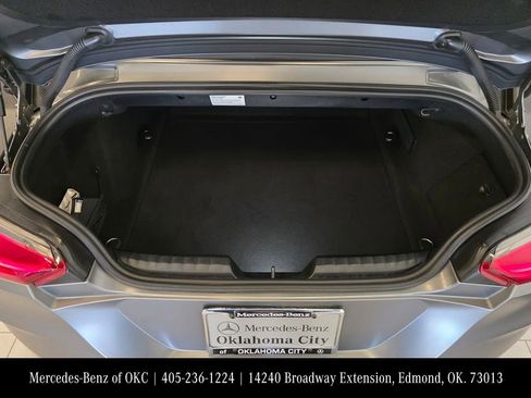 Used 2020 BMW Z4 M40i w/ Executive Package image 17