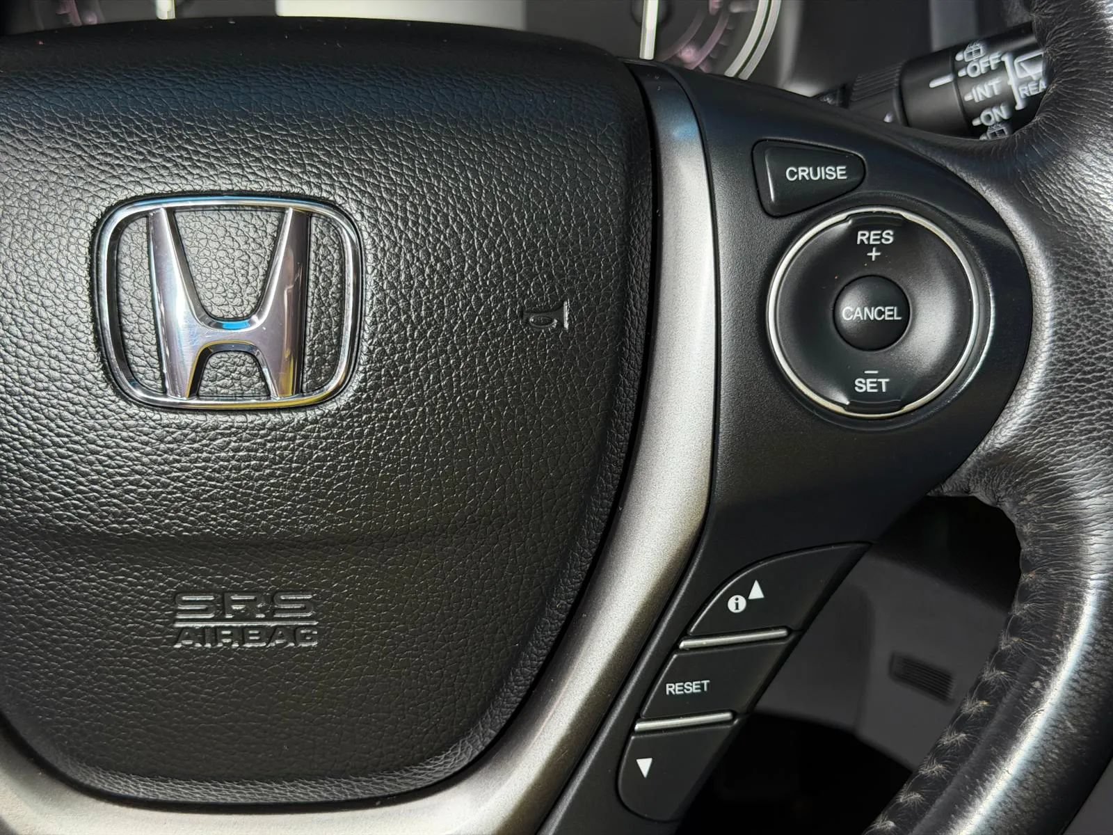 Used 2017 Honda Pilot EX-L image 36