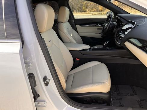 Certified 2022 Cadillac CT5 Premium Luxury image 27