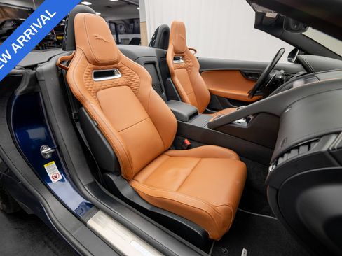Used 2021 Jaguar F-TYPE Convertible RWD image 15