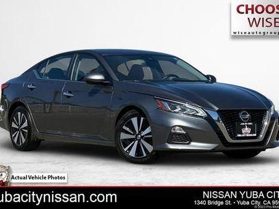 Used 2022 Nissan Altima 2.5 SV