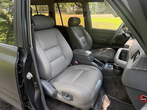 Used 1996 Toyota Land Cruiser AWD/4WD image 34