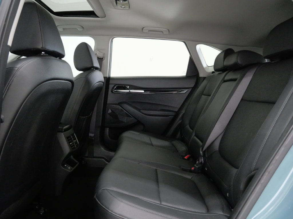 Used 2024 Kia Seltos SX w/ SX Sunroof Package AWD/4WD image 24