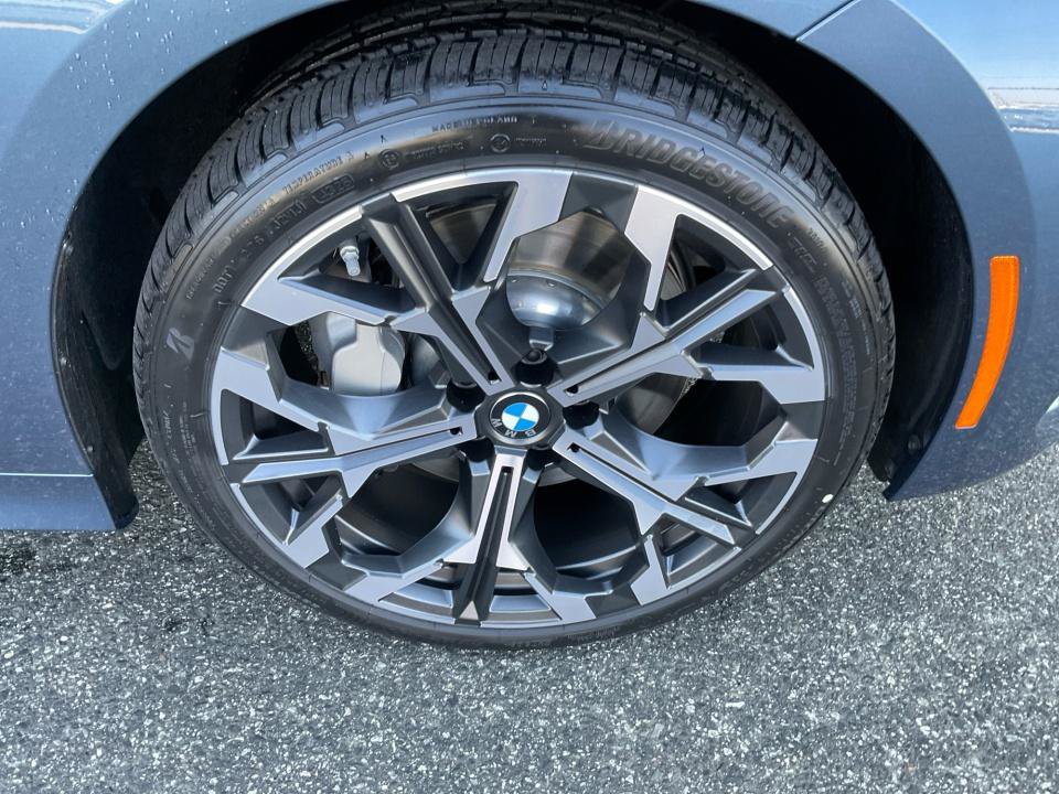 Used 2026 BMW 330i Sedan w/ Premium Package RWD image 25