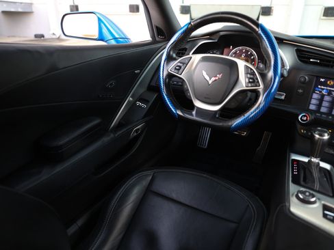 Used 2016 Chevrolet Corvette Stingray Coupe w/ 2LT Preferred Equipment Group RWD image 19