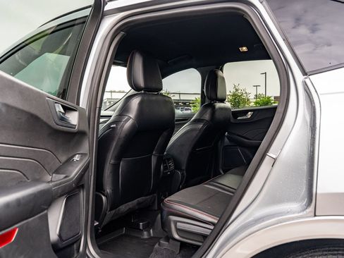 Used 2023 Ford Escape ST-Line w/ Tech Pack #1 FWD image 16
