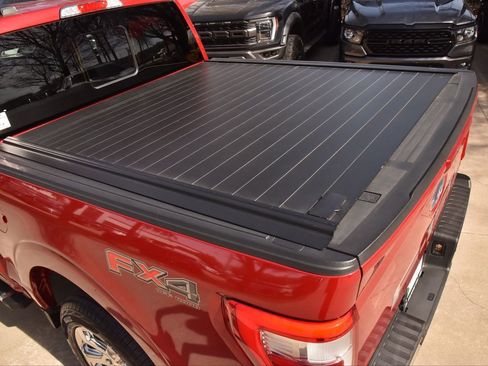 Used 2022 Ford F150 Lariat image 37