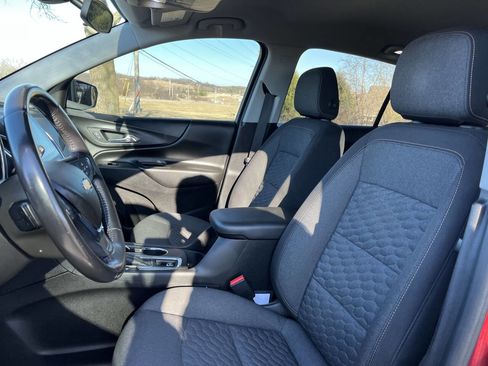 Used 2019 Chevrolet Equinox LT w/ Lights and Bright Package image 12