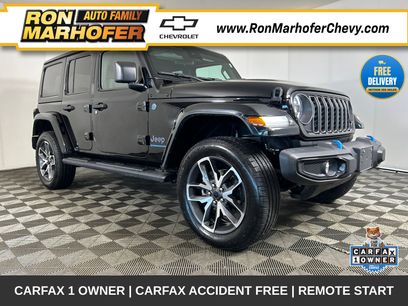 Used 2024 Jeep Wrangler Unlimited w/ Convenience Group