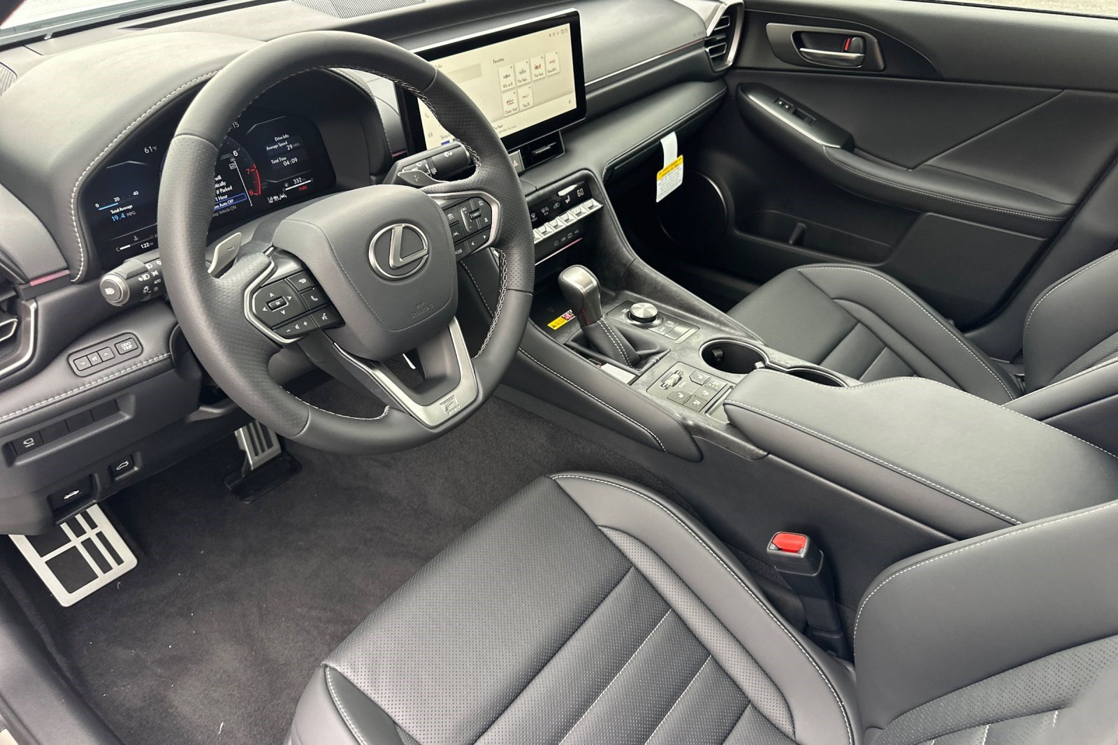 New 2026 Lexus IS 350 F Sport RWD image 4
