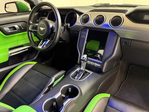 Used 2019 Ford Mustang GT image 27