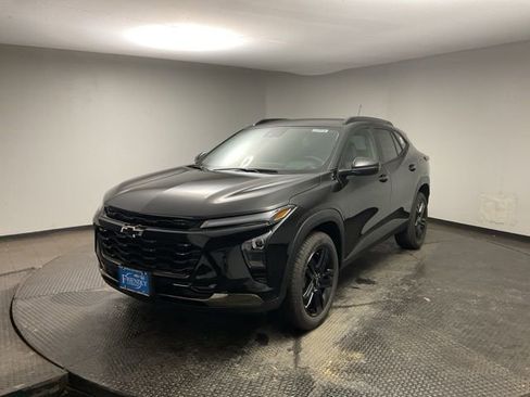 New 2026 Chevrolet Trax ACTIV w/ Driver Confidence Package image 3