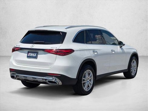 Certified 2026 Mercedes-Benz GLC 300 4MATIC image 5
