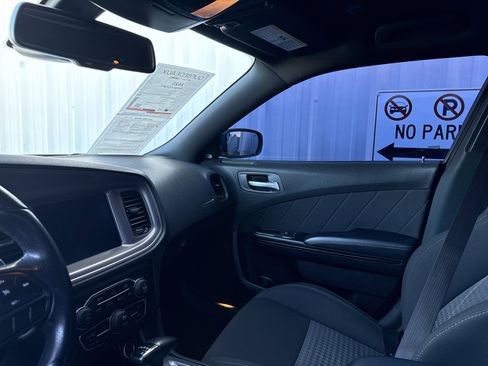 Used 2023 Dodge Charger R/T w/ Blacktop Package image 14