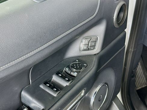 Used 2024 Ford Expedition Max XLT RWD image 15