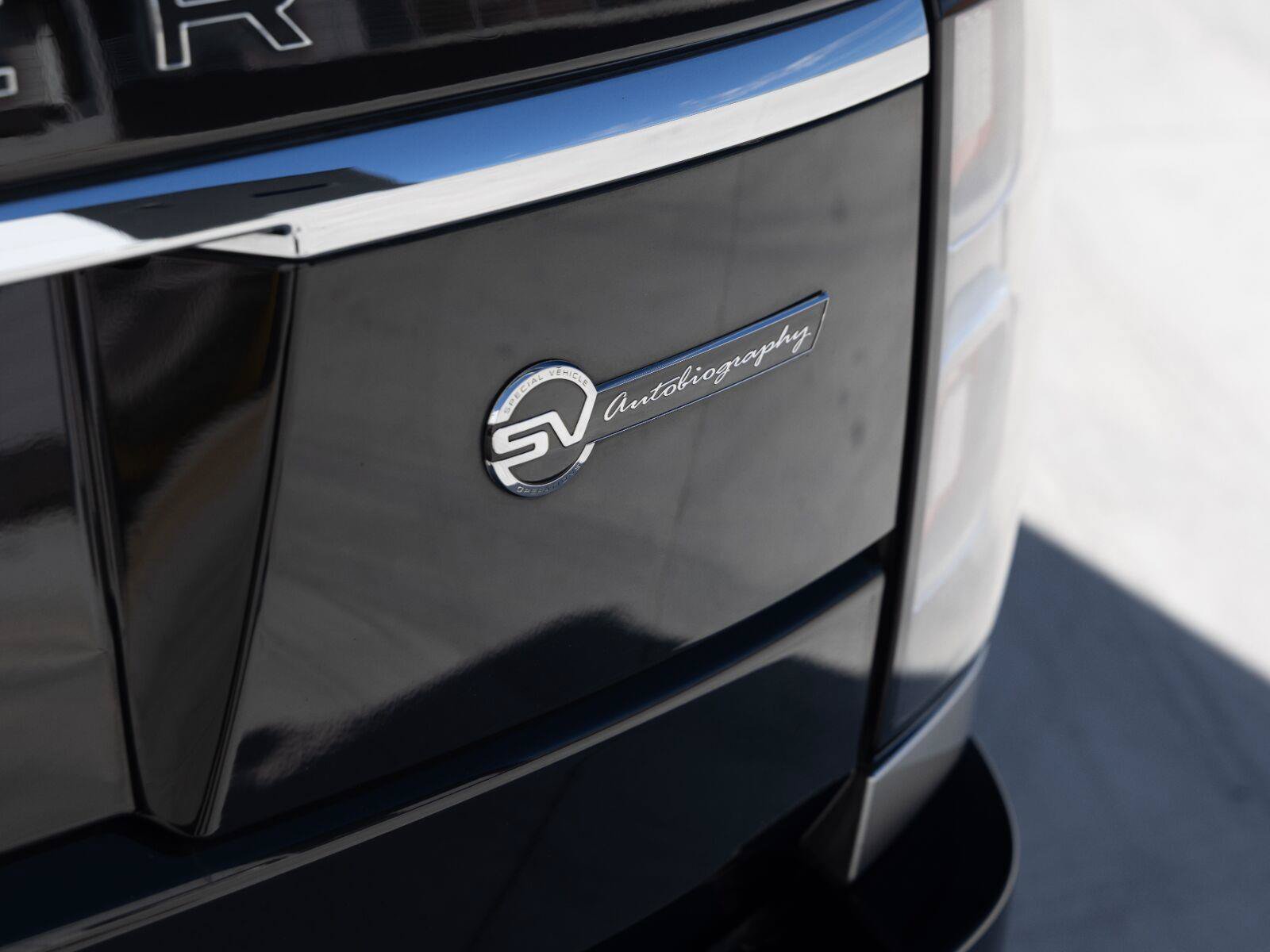 Used 2020 Land Rover Range Rover LWB SV Autobiography AWD/4WD image 10