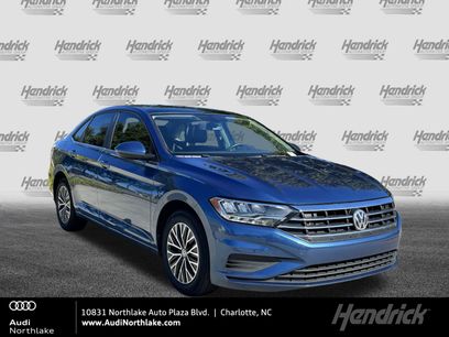 Used 2019 Volkswagen Jetta SE w/ Cold Weather Package
