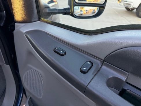 Used 2004 Ford F250 4x4 SuperCab Super Duty image 21