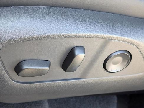 New 2026 Buick Enclave Preferred w/ Power Package image 19