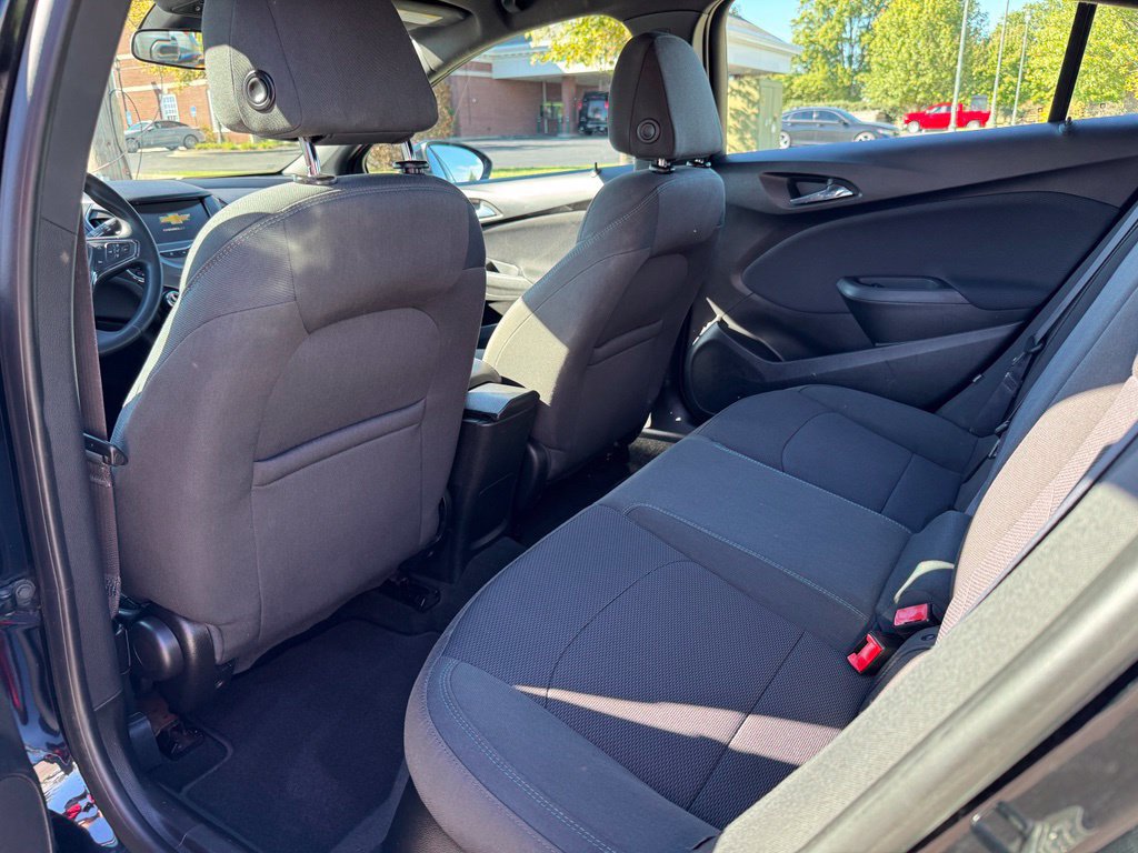 Certified 2017 Chevrolet Cruze LT FWD image 15