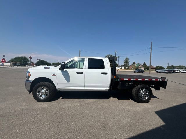 Used 2024 RAM 2500 Tradesman w/ Chrome Appearance Group AWD/4WD image 7