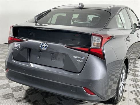 Used 2020 Toyota Prius XLE w/ Advanced Technology Package image 5