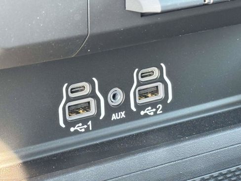New 2026 RAM 1500 Express AWD/4WD image 7