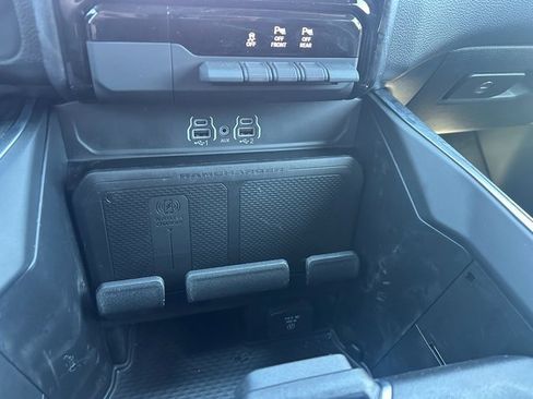 New 2025 RAM 1500 Big Horn image 31