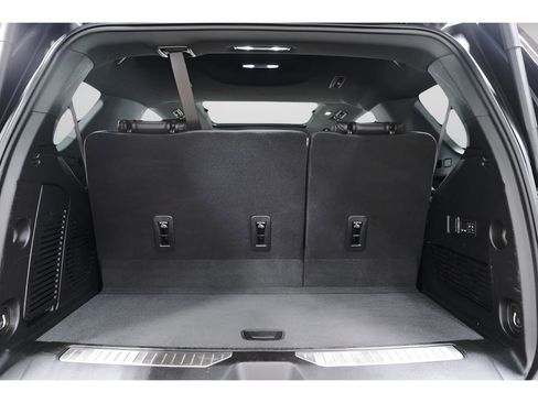 Used 2025 Chevrolet Tahoe RST w/ Comfort Package AWD/4WD image 42