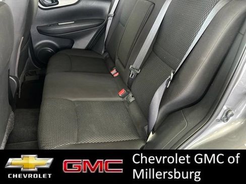 Used 2017 Nissan Rogue Sport S w/ S Appearance Package AWD/4WD image 23