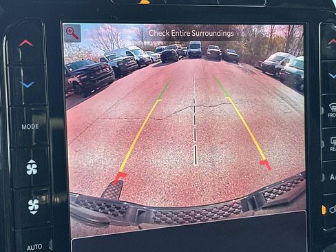 New 2026 RAM 1500 4x4 Crew Cab image 16