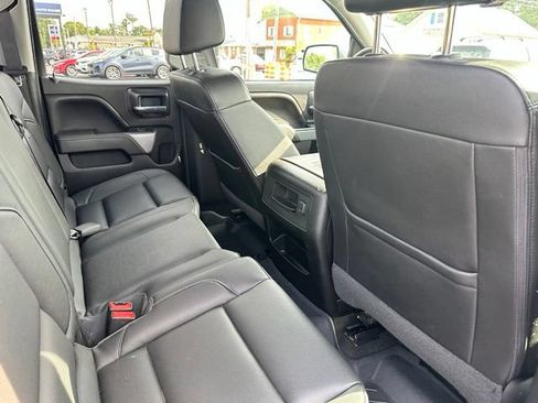 Used 2017 Chevrolet Silverado 1500 LTZ Z71 w/ LTZ Plus Package AWD/4WD image 22