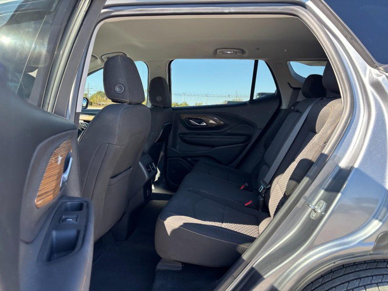 Used 2021 GMC Terrain SLE w/ Driver Convenience Package FWD image 13