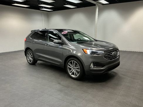 Used 2022 Ford Edge Titanium AWD/4WD image 7