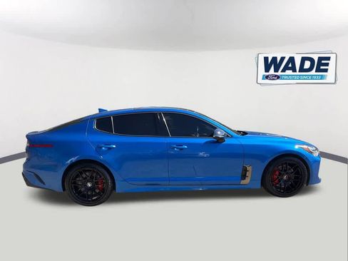 Used 2022 Kia Stinger GT2 image 4