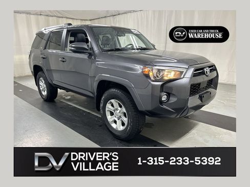 Used 2023 Toyota 4Runner SR5 Premium w/ Moonroof Package AWD/4WD image 1