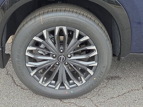New 2026 Nissan Rogue Platinum w/ Platinum Premium Package AWD/4WD image 7