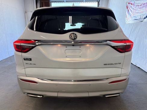 Used 2018 Buick Enclave Essence FWD image 54