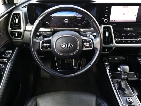 Used 2021 Kia Sorento SX image 10