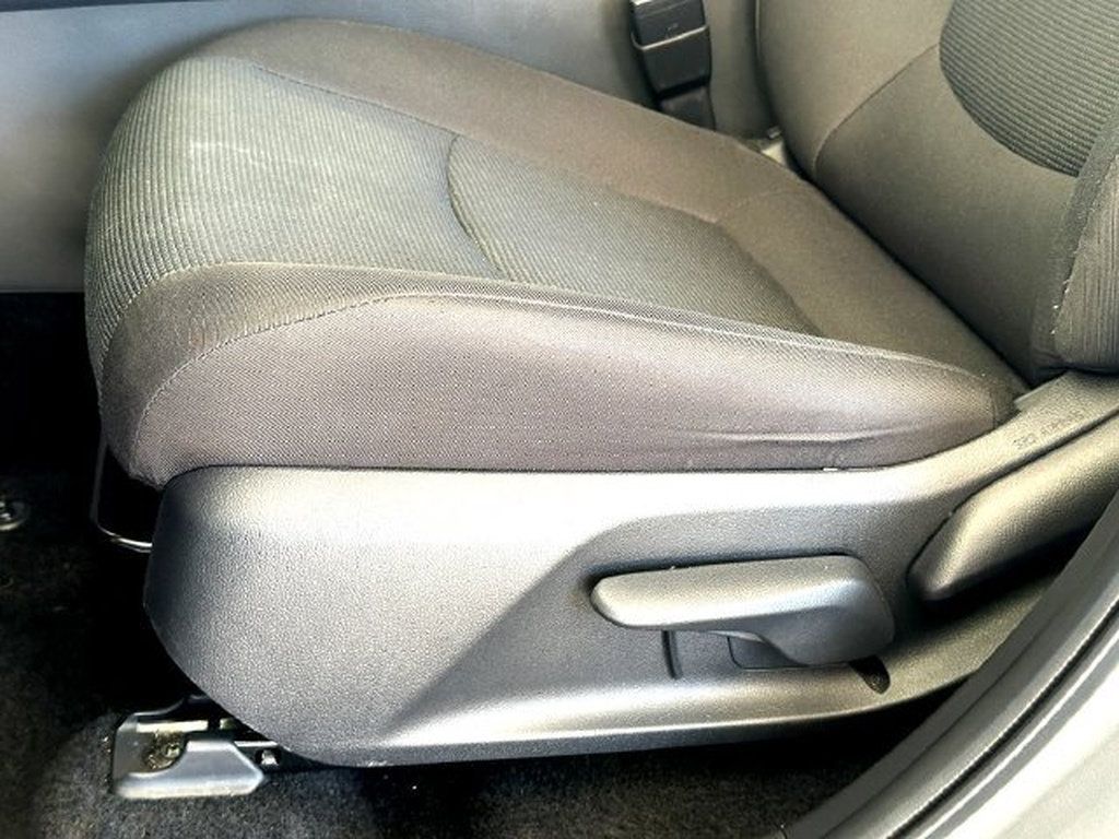Certified 2025 Toyota RAV4 LE FWD image 12