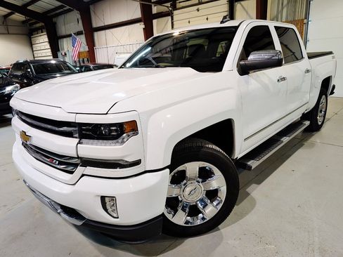Used 2017 Chevrolet Silverado 1500 LTZ Z71 image 1