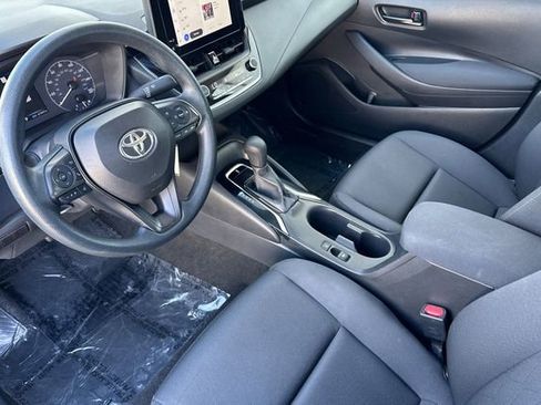 Used 2023 Toyota Corolla LE image 10