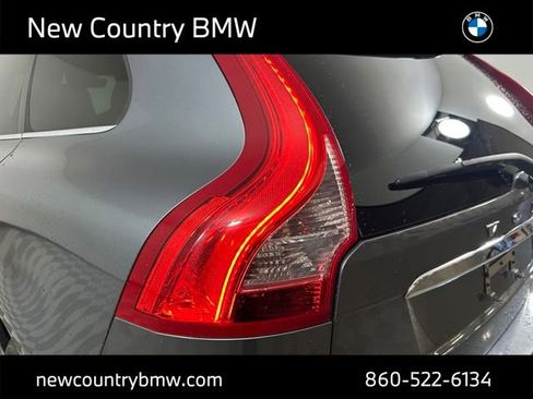 Used 2017 Volvo XC60 T5 Inscription w/ Preferred Option Package AWD/4WD image 30
