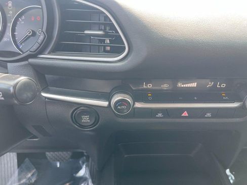 Used 2021 MAZDA CX-30 FWD 2.5 S w/ Select Package image 23