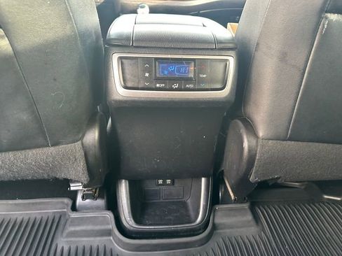 Used 2018 Toyota Highlander Plus w/ Protection Package #3 image 21