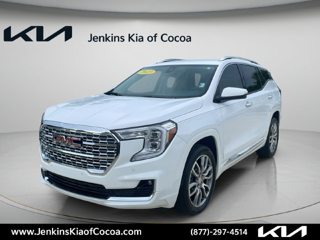 Used 2023 GMC Terrain Denali AWD/4WD image 11