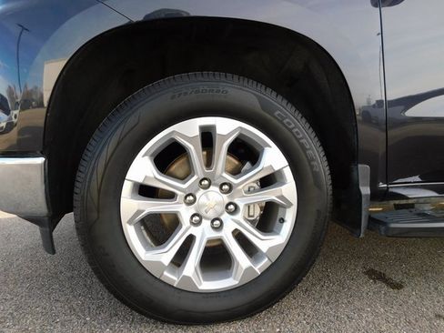 Used 2023 Chevrolet Silverado 1500 LTZ w/ LTZ Convenience Package II image 15