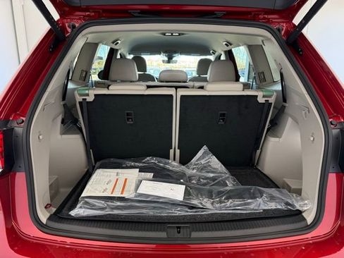 New 2025 Volkswagen Atlas SE image 22